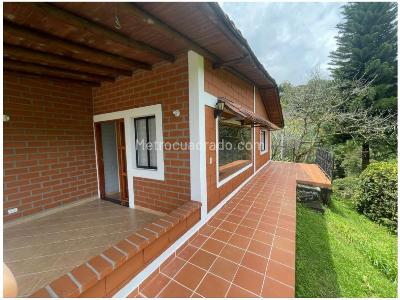 Casa de 4 alcobas en venta en La Doctora, Sabaneta, 1588 m² · foto 15 de 20