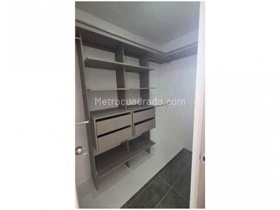 Apartamento de 3 alcobas en venta en Las Lomitas, Sabaneta, 83 m² · foto 11 de 20