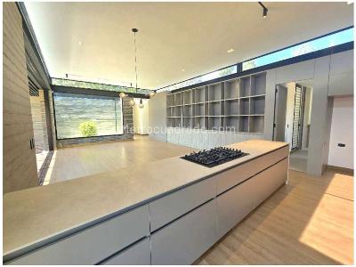 Casa de 3 alcobas en venta en Alto De Las Palmas, Envigado, 331 m² · foto 3 de 20