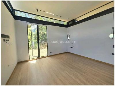 Casa de 3 alcobas en venta en Alto De Las Palmas, Envigado, 331 m² · foto 13 de 20