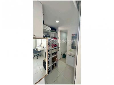 Apartamento de 2 alcobas en venta en Laureles, Medellín, 90 m² · foto 6 de 15