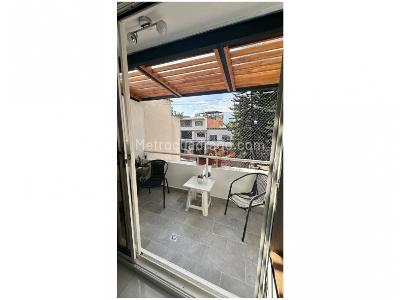 Apartamento de 2 alcobas en venta en Laureles, Medellín, 90 m² · foto 9 de 15