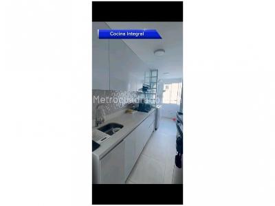 Apartamento de 2 alcobas en venta en Laureles, Medellín, 90 m² · foto 11 de 15