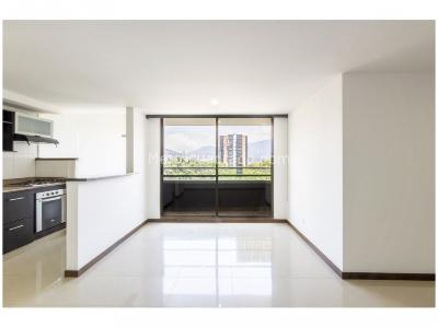 Apartamento de 2 alcobas en venta en La Abadia, Envigado, 71 m² · foto 2 de 20