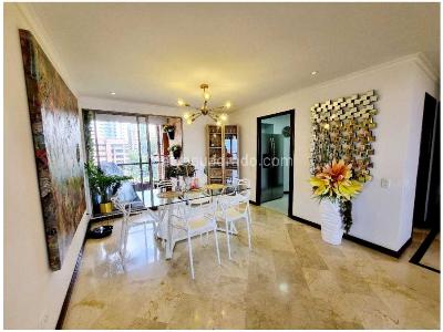 Apartamento de 3 alcobas en venta en El Poblado, Medellín, 140 m² · foto 2 de 15