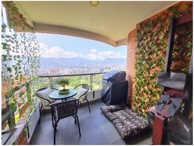 Apartamento de 3 alcobas en venta en El Poblado, Medellín, 140 m² · foto 6 de 15