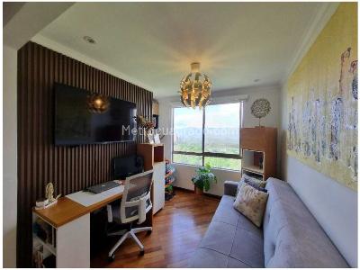 Apartamento de 3 alcobas en venta en El Poblado, Medellín, 140 m² · foto 11 de 15