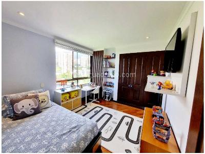 Apartamento de 3 alcobas en venta en El Poblado, Medellín, 140 m² · foto 12 de 15
