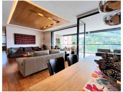 Apartamento de 4 alcobas en venta en El Poblado, Medellín, 238 m² · foto 11 de 20