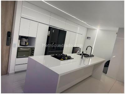 Apartamento de 3 alcobas en venta en El Poblado, Medellín, 119 m² · foto 6 de 12