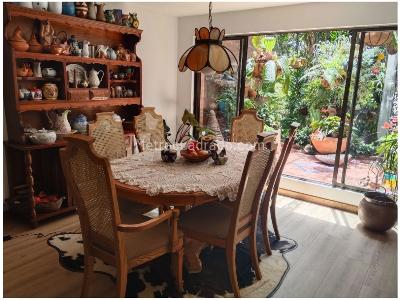 Casa de 4 alcobas en venta en Loma De Las Brujas, Envigado, 140 m² · foto 2 de 20