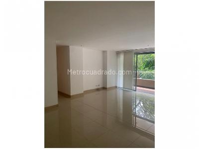 Apartamento en venta en El Poblado, Medellín · foto 4 de 16