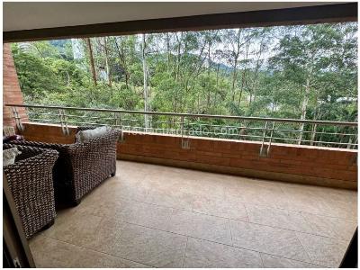 Apartamento de 3 alcobas en venta en El Poblado, Medellín, 245 m² · foto 9 de 20