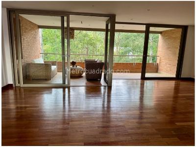 Apartamento de 3 alcobas en venta en El Poblado, Medellín, 245 m² · foto 13 de 20