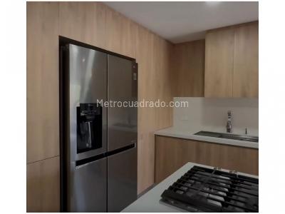 Casa de 3 alcobas en venta en Loma Del Chocho, Envigado, 246 m² · foto 6 de 17