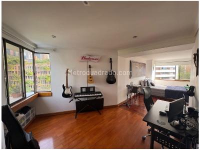 Apartamento de 4 alcobas en venta en El Poblado, Medellín, 280 m² · foto 15 de 17