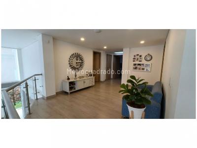 Casa de 5 alcobas en venta en San Remo, Sabaneta, 528 m² · foto 14 de 20
