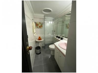 Apartamento de 4 alcobas en venta en Laureles, Medellín, 144 m² · foto 6 de 20