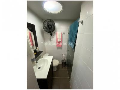 Apartamento de 4 alcobas en venta en Laureles, Medellín, 144 m² · foto 7 de 20