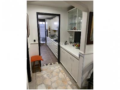 Apartamento de 4 alcobas en venta en Laureles, Medellín, 144 m² · foto 12 de 20