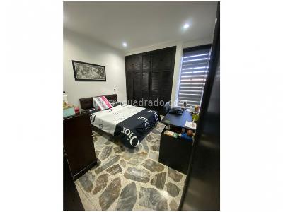 Apartamento de 4 alcobas en venta en Laureles, Medellín, 144 m² · foto 14 de 20