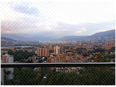 Apartamento en venta en La Cuenca, Envigado · foto 2 de 17