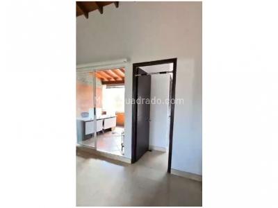 Apartamento de 3 alcobas en venta en La Mota, Medellín, 171 m² · foto 13 de 20