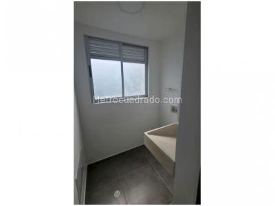 Apartamento de 3 alcobas en venta en Las Lomitas, Sabaneta, 83 m² · foto 13 de 20