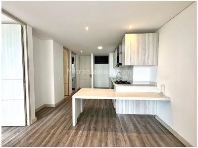 Apartamento de 1 alcoba en venta en El Poblado, Medellín, 56 m² · foto 5 de 16