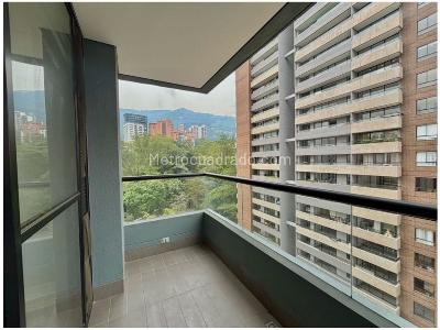Apartamento de 1 alcoba en venta en El Poblado, Medellín, 56 m² · foto 7 de 16