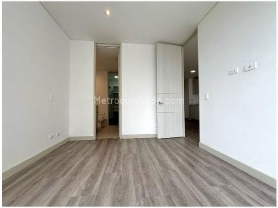 Apartamento de 1 alcoba en venta en El Poblado, Medellín, 56 m² · foto 11 de 16