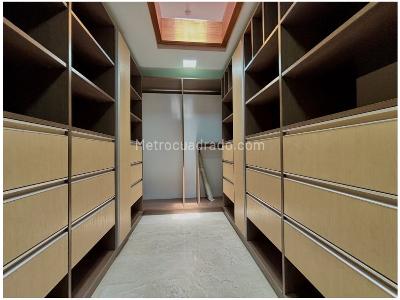 Casa de 3 alcobas en venta en Transversal Intermedia, Envigado, 233 m² · foto 20 de 20
