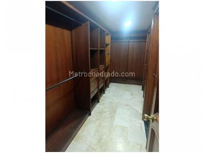 Apartamento de 3 alcobas en venta en El Poblado, Medellín, 250 m² · foto 17 de 20