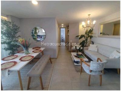 Apartamento de 3 alcobas en venta en El Poblado, Medellín, 87 m² · foto 3 de 20