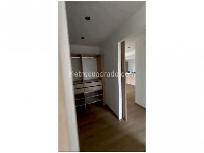Apartamento en venta en El Poblado, Medellín · foto 4 de 15