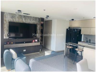 Apartamento de 2 alcobas en venta en El Poblado, Medellín, 79 m² · foto 2 de 9