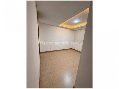 Apartamento de 2 alcobas en venta en El Poblado, Medellín, 73 m² · foto 10 de 17