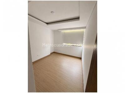 Apartamento de 2 alcobas en venta en El Poblado, Medellín, 73 m² · foto 14 de 17