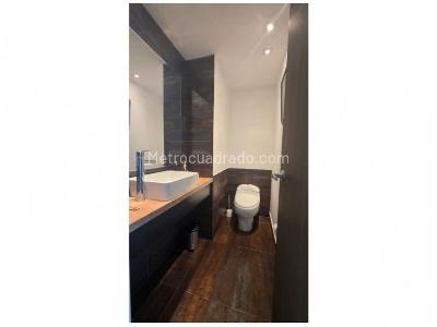 Apartamento de 2 alcobas en venta en El Poblado, Medellín, 116 m² · foto 15 de 17