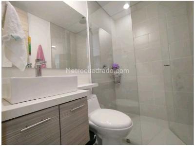 Apartamento de 2 alcobas en venta en El Poblado, Medellín, 89 m² · foto 18 de 20