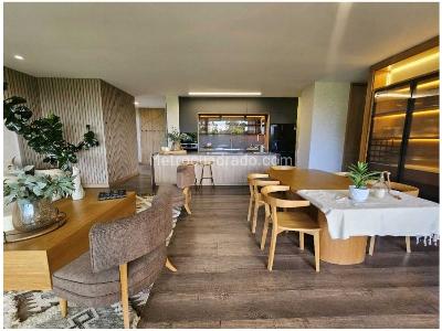 Apartamento de 3 alcobas en venta en Don Diego Llanogrande:, Medellín, 199 m² · foto 2 de 16