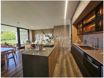Apartamento de 3 alcobas en venta en Don Diego Llanogrande:, Medellín, 199 m² · foto 5 de 16