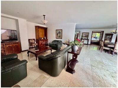 Apartamento de 3 alcobas en venta en El Poblado, Medellín, 179 m² · foto 7 de 20