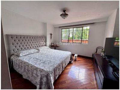 Apartamento de 3 alcobas en venta en El Poblado, Medellín, 179 m² · foto 18 de 20