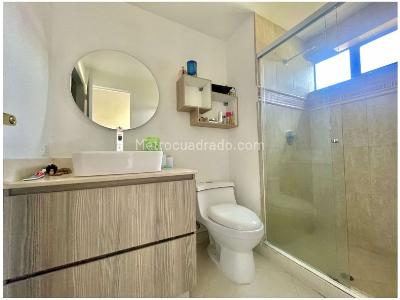 Apartamento de 5 alcobas en venta en El Poblado, Medellín, 150 m² · foto 14 de 20