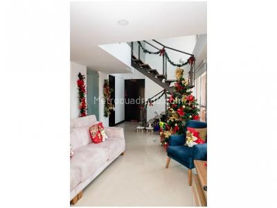 Apartamento de 3 alcobas en venta en El Poblado, Medellín, 137 m² · foto 6 de 15