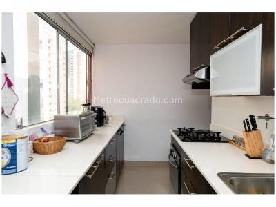 Apartamento de 3 alcobas en venta en El Poblado, Medellín, 137 m² · foto 11 de 15