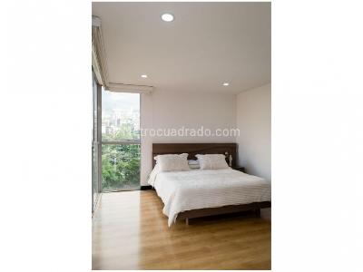 Apartamento de 3 alcobas en venta en El Poblado, Medellín, 137 m² · foto 12 de 15