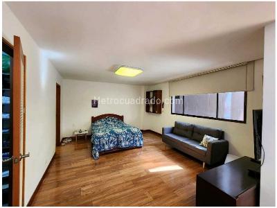 Apartamento en venta en El Poblado, Medellín · foto 9 de 18
