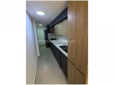 Casa de 4 alcobas en venta en Transversal Intermedia, Envigado, 217 m² · foto 3 de 20